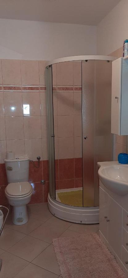 Apartment Rb Омишаль Екстер'єр фото