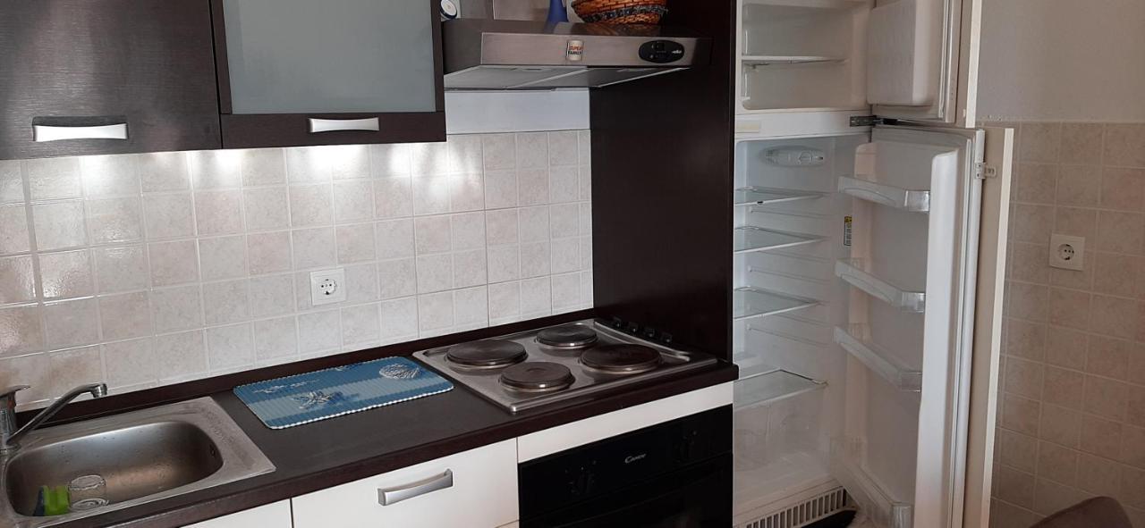 Apartment Rb Омишаль Екстер'єр фото