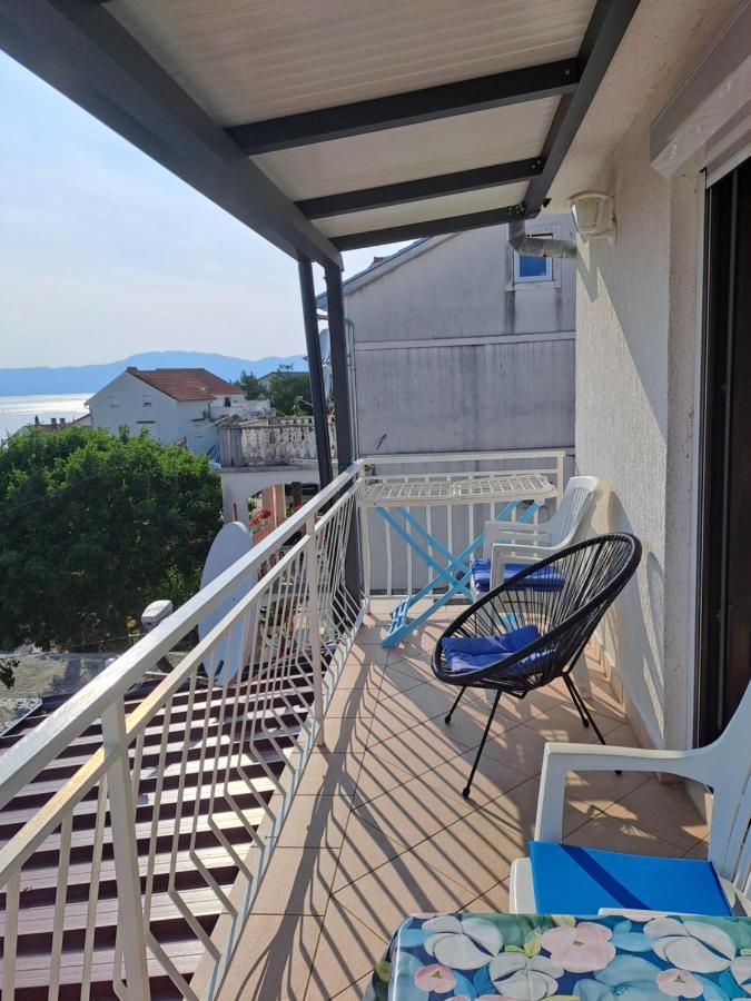 Apartment Rb Омишаль Екстер'єр фото
