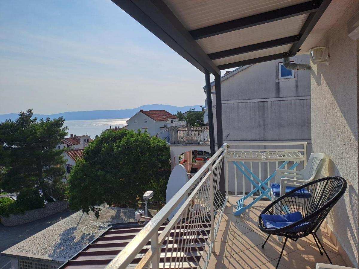 Apartment Rb Омишаль Екстер'єр фото