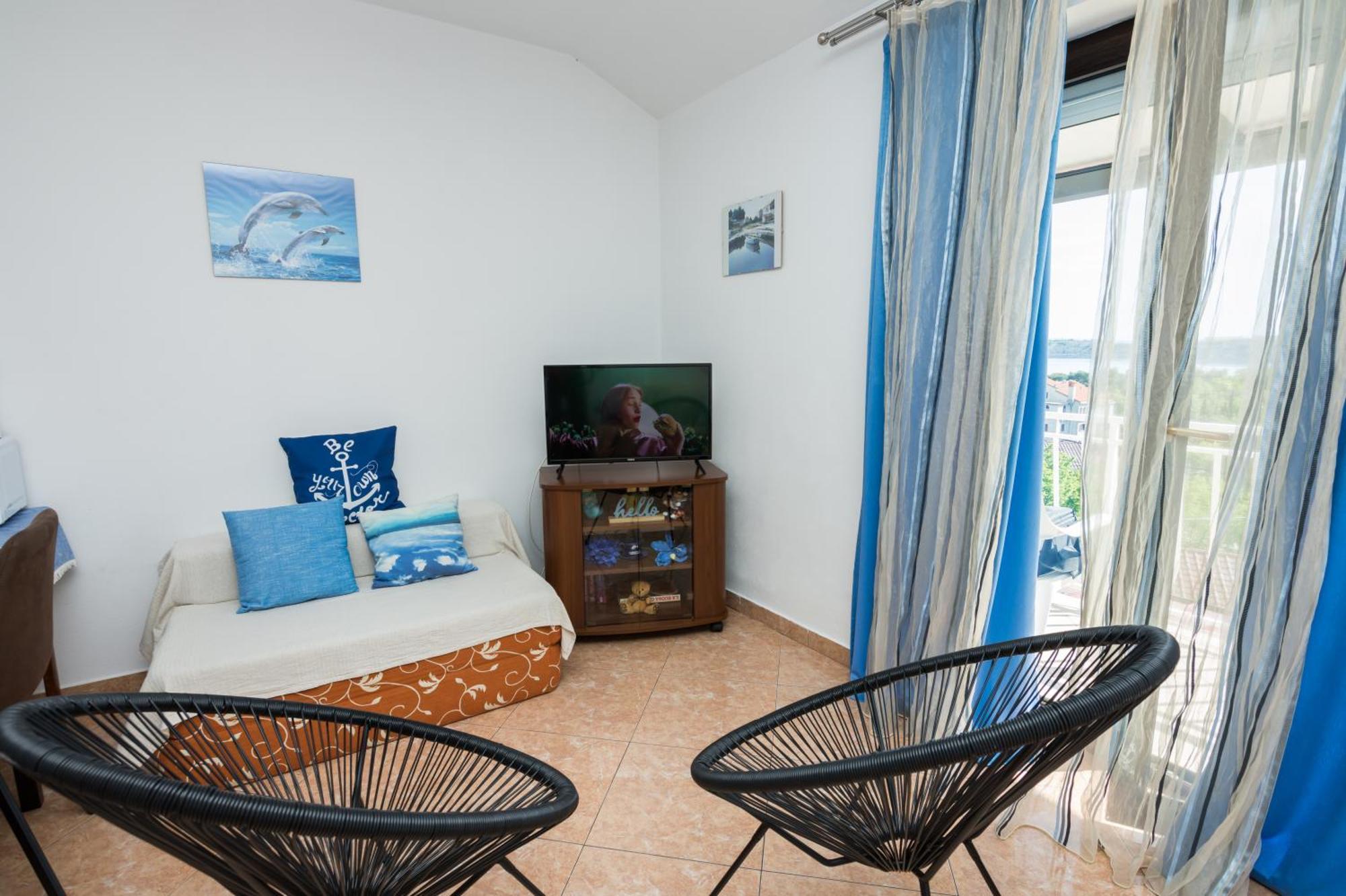 Apartment Rb Омишаль Екстер'єр фото