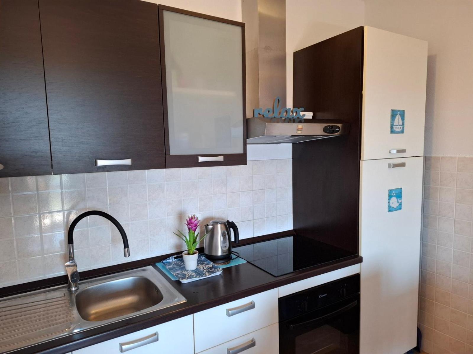 Apartment Rb Омишаль Екстер'єр фото